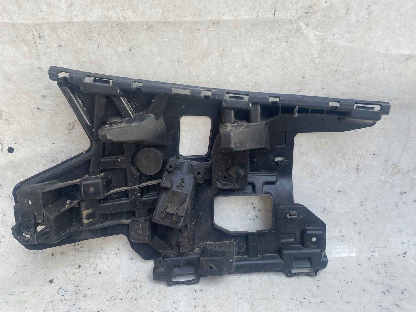 VOLVO V40 12- support console of a bumper left 31425001