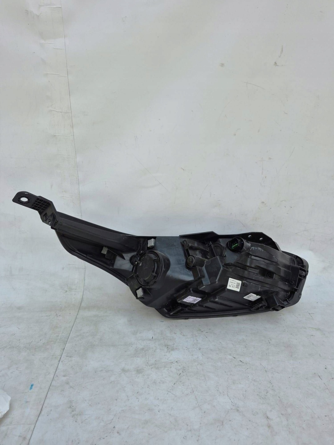 KIA CEED III 3 18- light left front front FULL LED 92101-J7100