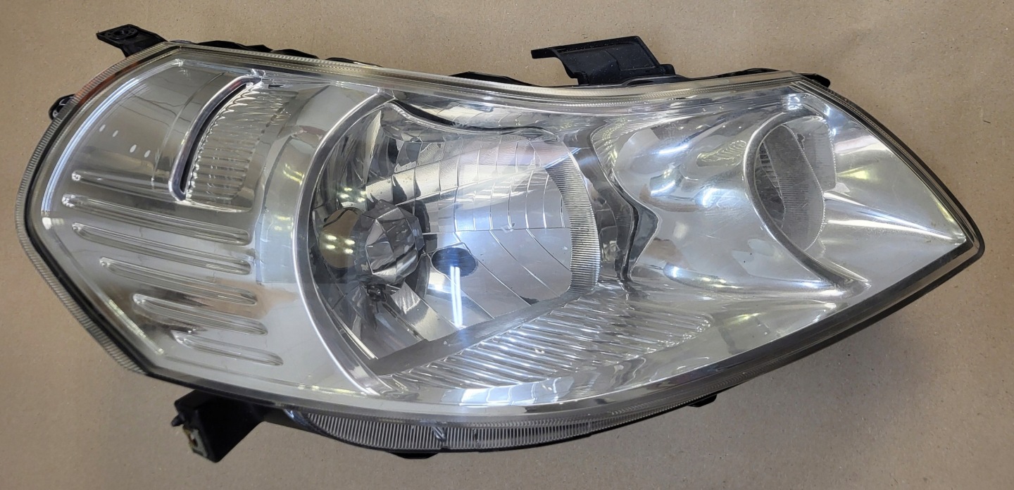 REFLEKTOR light right front front mini motor SUZUKI SX4 SX-4 OE EU KOITO