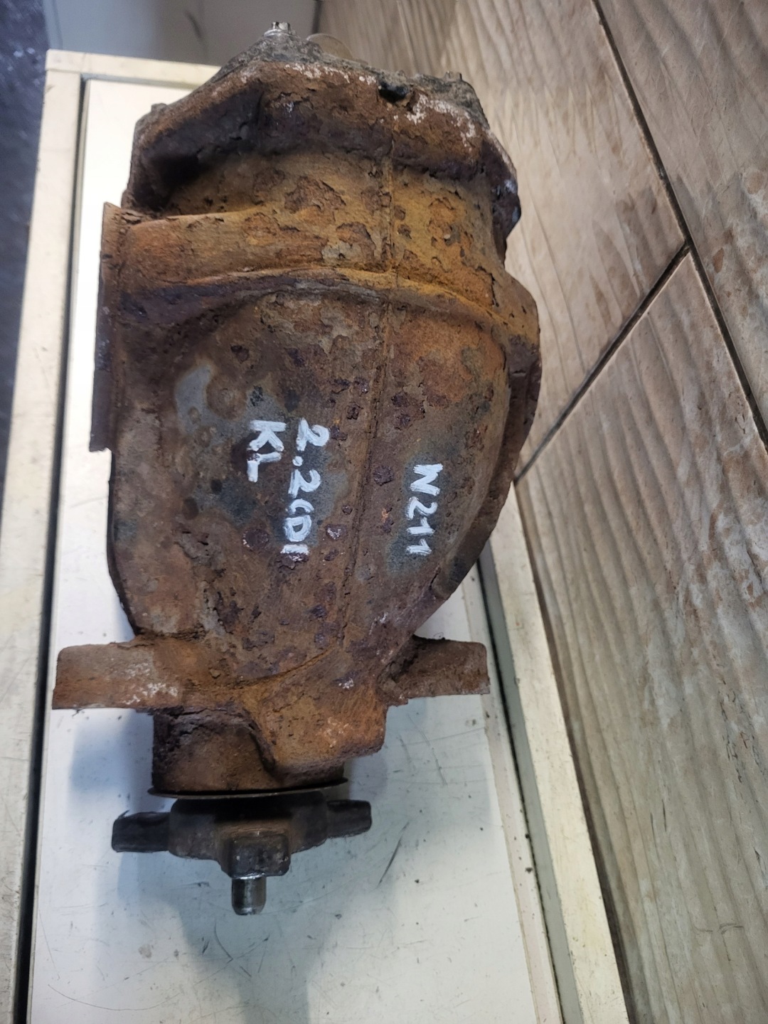 diff differential rear part MERCEDES W211 2.2 CDI A2303511108