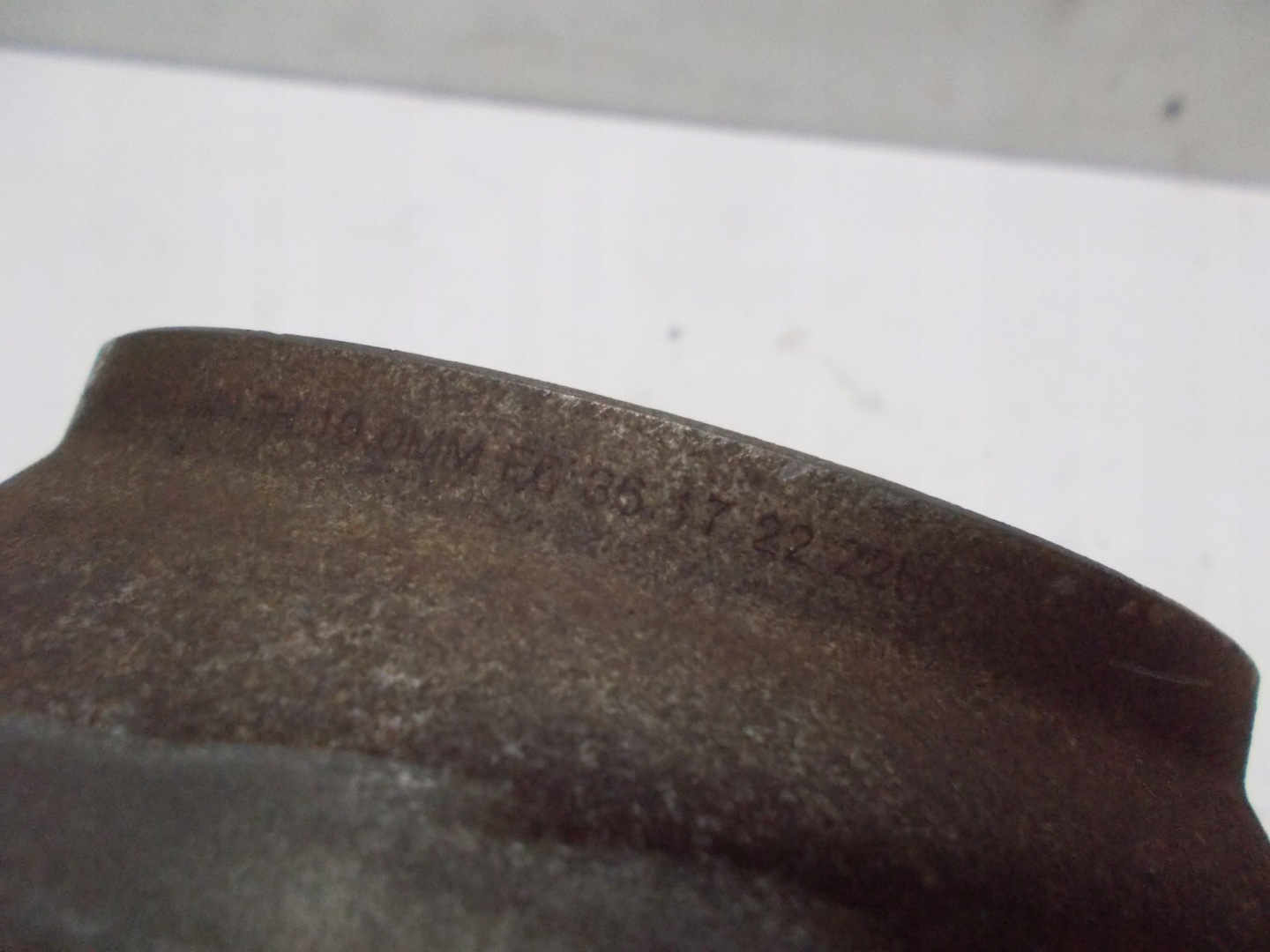 AUDI A6 C6 2.0 TFSI 08R discs brake rear part KPL