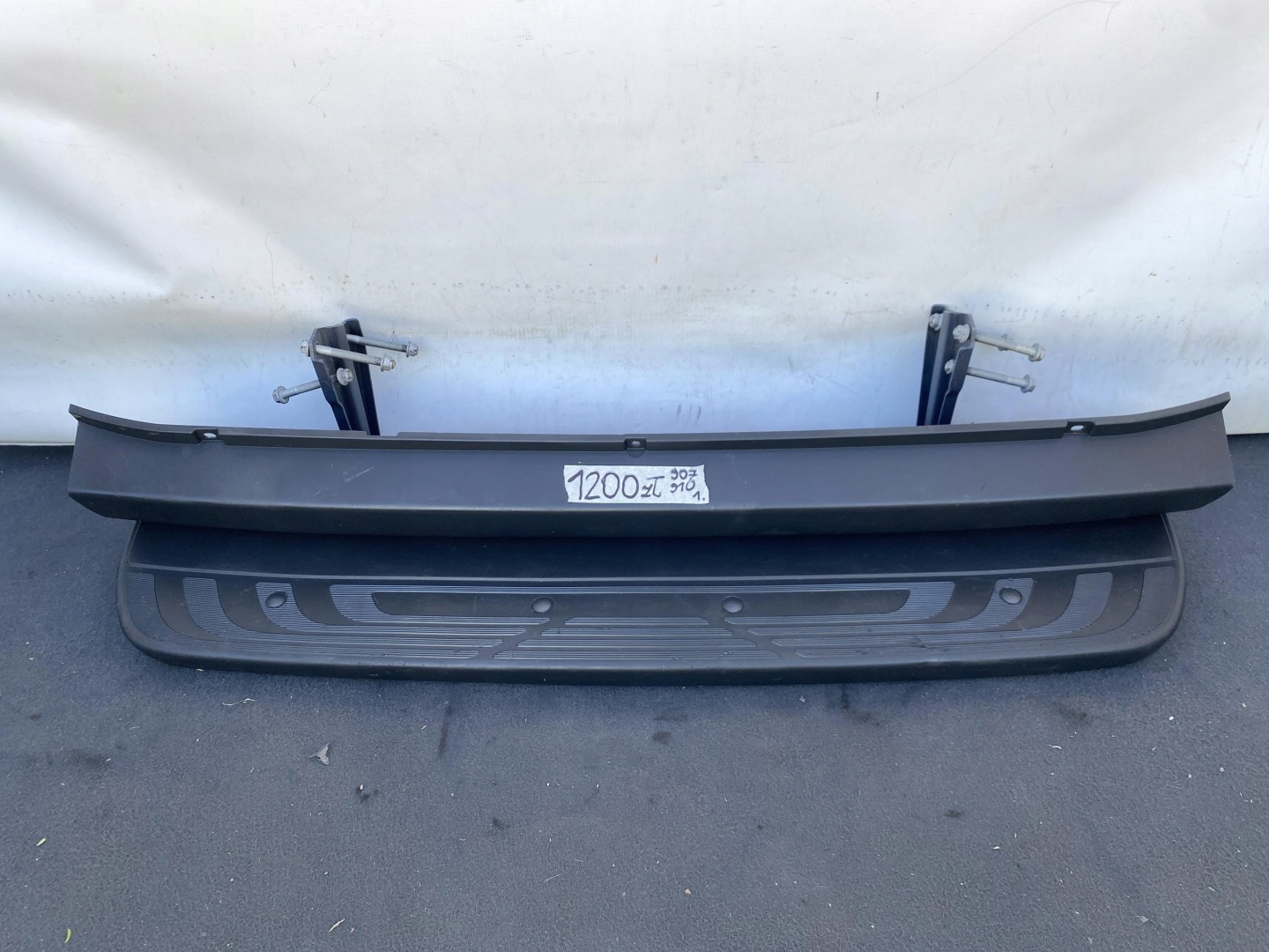 SPRINTER 907 910 17- cap STOPIEN threshold rear rear part grey support original