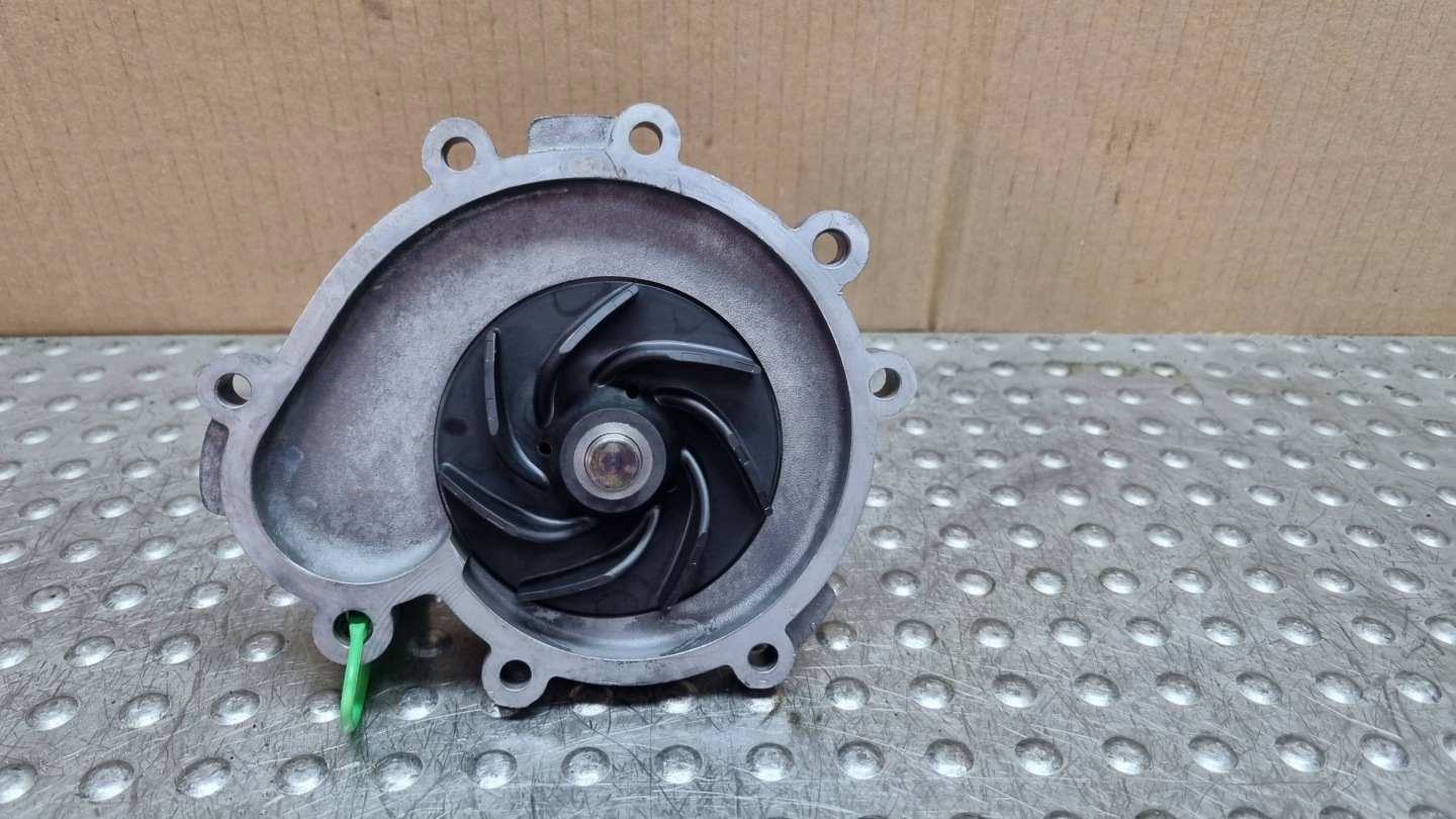 pumpa cirkulacije vode 94810601104 PORSCHE CAYENNE i 4.5 V8