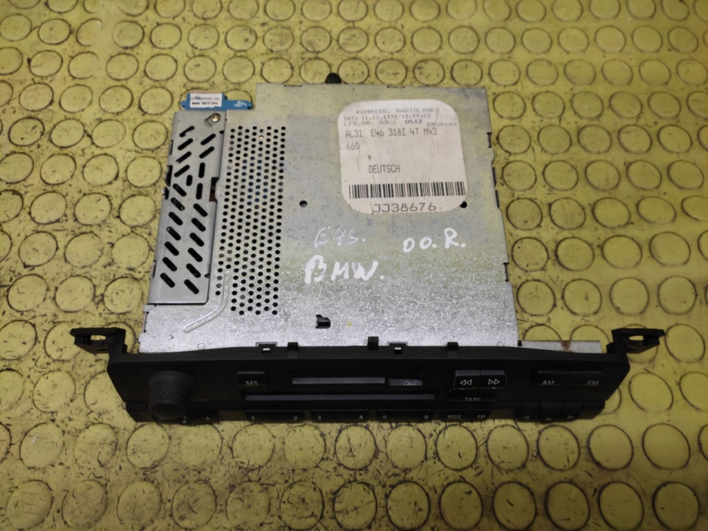 BMW E46 RADIO 65128383147