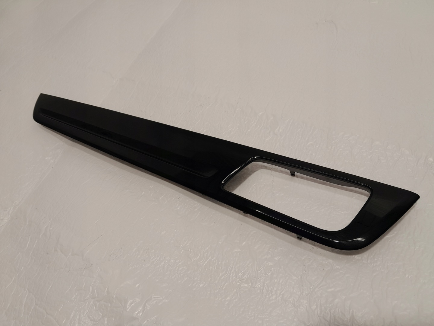 PORSCHE CAYENNE 9Y moulding DEKOR door left 9Y0867101
