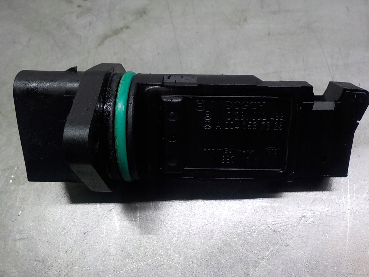 MERCEDES-BENZ W168 flow meter A0041537328