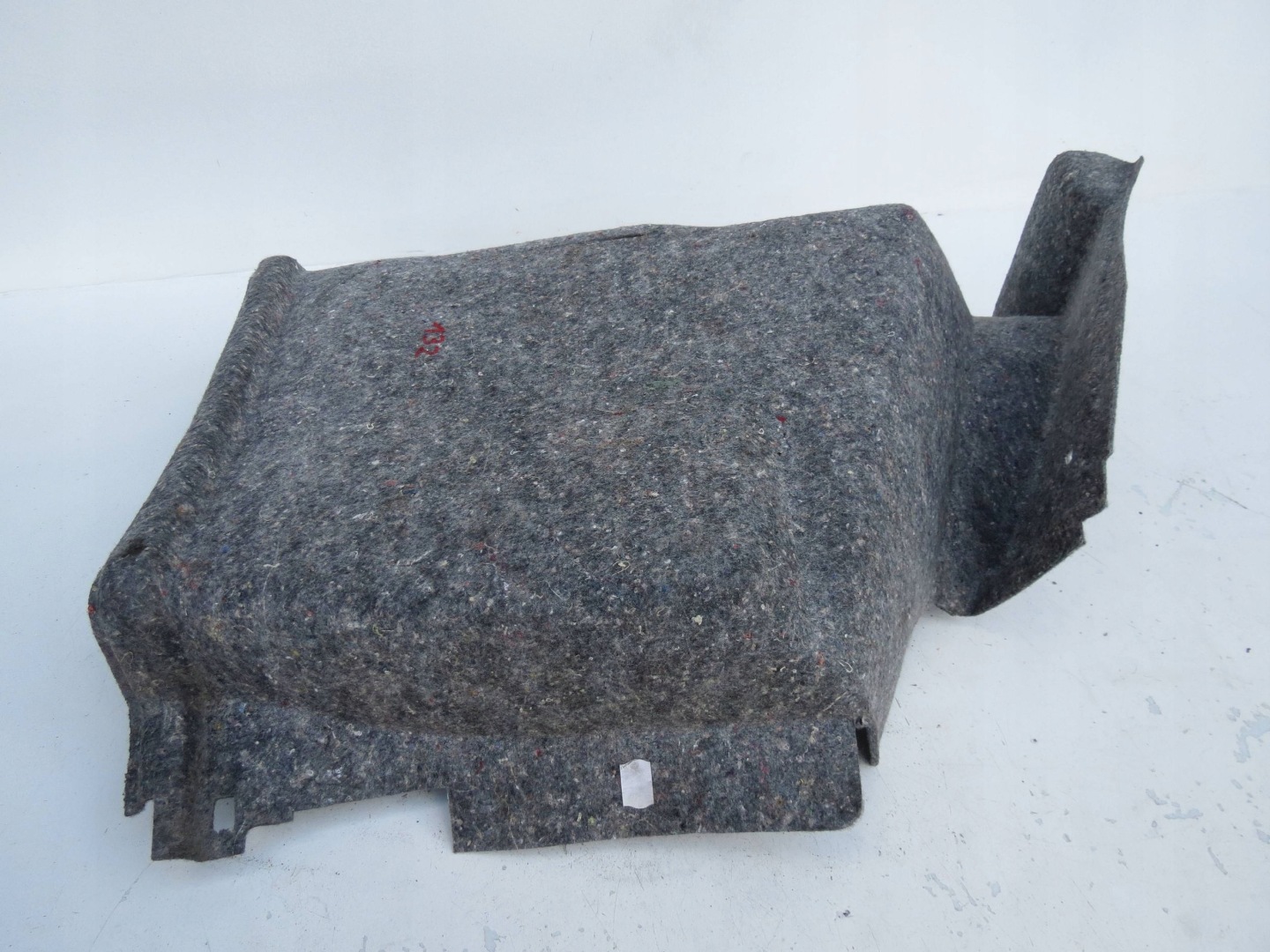 upholstery boot VOLVO S60 and 2.4 B 140KM R5 2001r