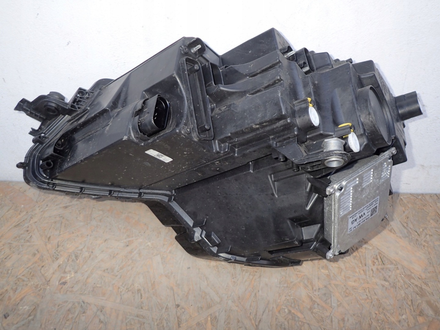 light right right FULL LED SKODA KAROQ 57B941016D