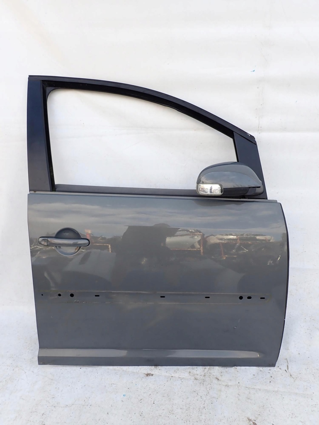 VW TOURAN and 1 03-15 door front front right