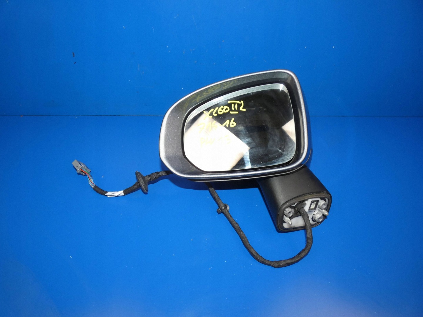 VOLVO XC60 II 17- mirror exterior left connecting spoiler for 13PIN