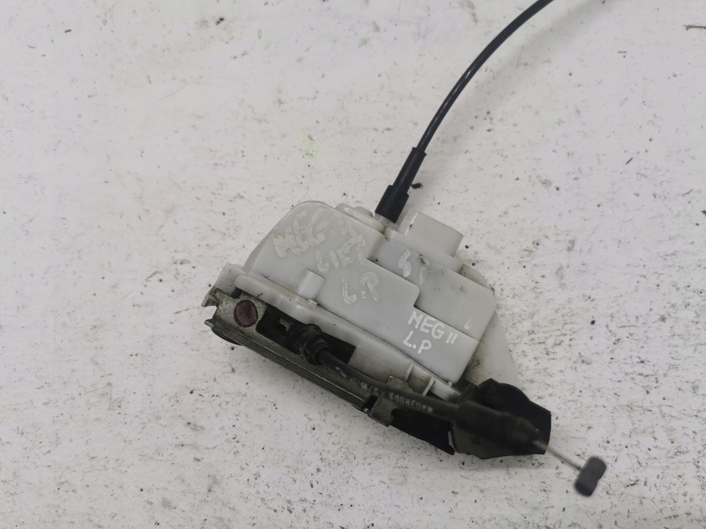 lock door left front RENAULT MEGANE II 4 PIN EU