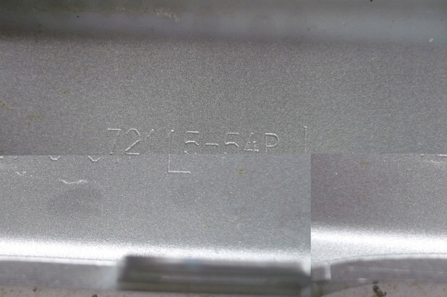 SUZUKI VITARA II moulding grille GRILLA left KPL