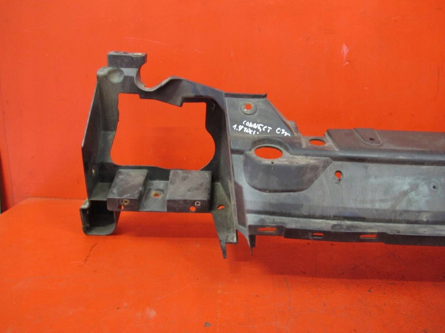 FORD TRANSIT CONNECT and 1 PT2 MK1 02- support panel for radiators upper OKULAR