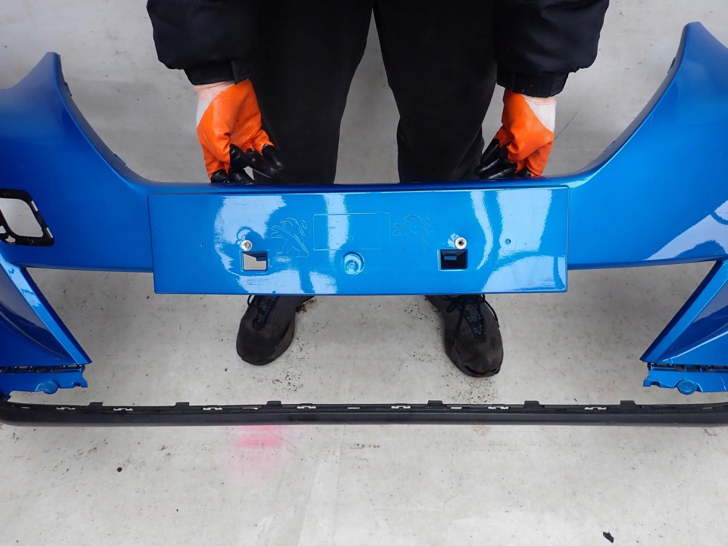 PEUGEOT 2008 II 2 19-23 bumper front front PDC