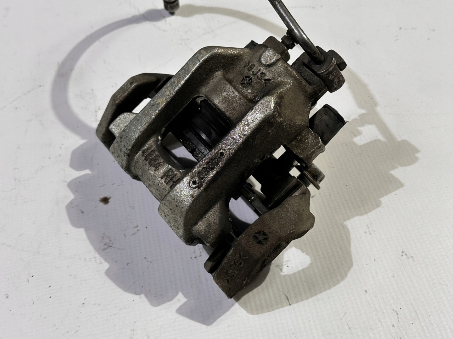 caliper brake rear part right Grand Cherokee Dodge Durango 5.7 2014