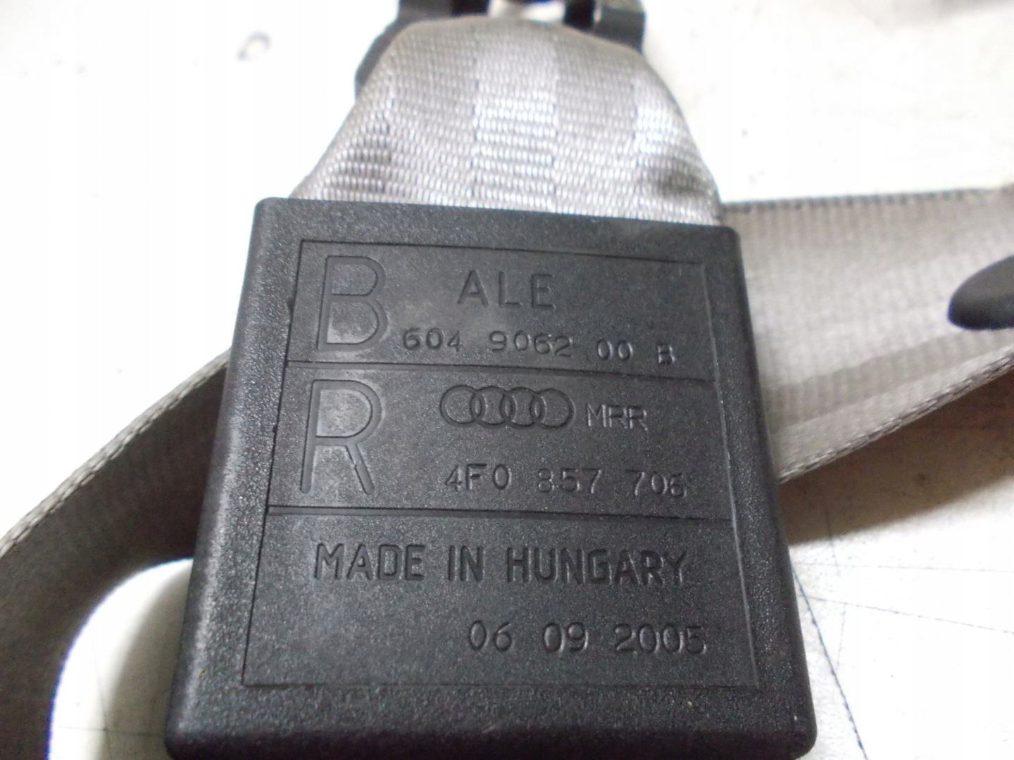 AUDI A6 C6 tension belt safety right front 4F0857706