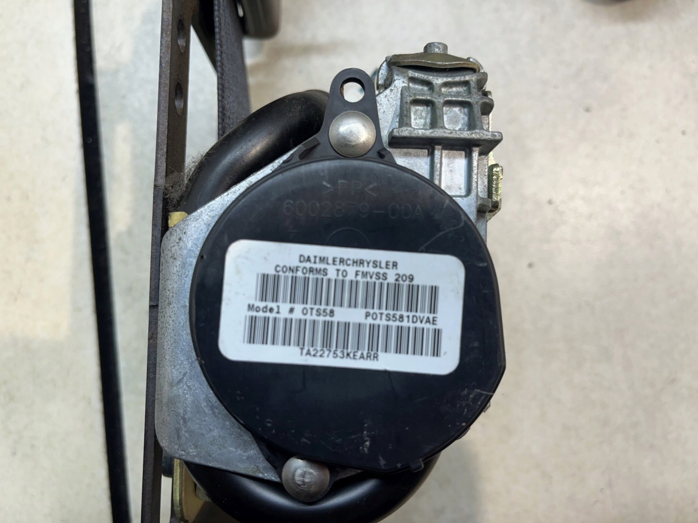 tension belt safety right front PACIFICA 3.5 V6 P0TS581DVAE