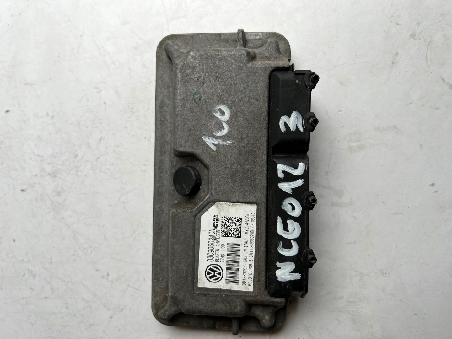VW SEAT ECU 03C906024CN 03C906024BH Computer