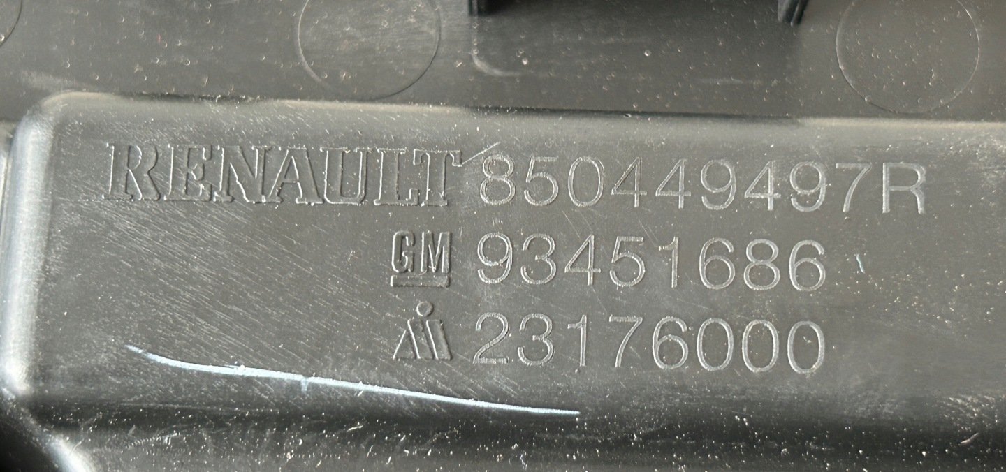 bumper bracket right rear part VIVARO B NV300 TRAFIC III