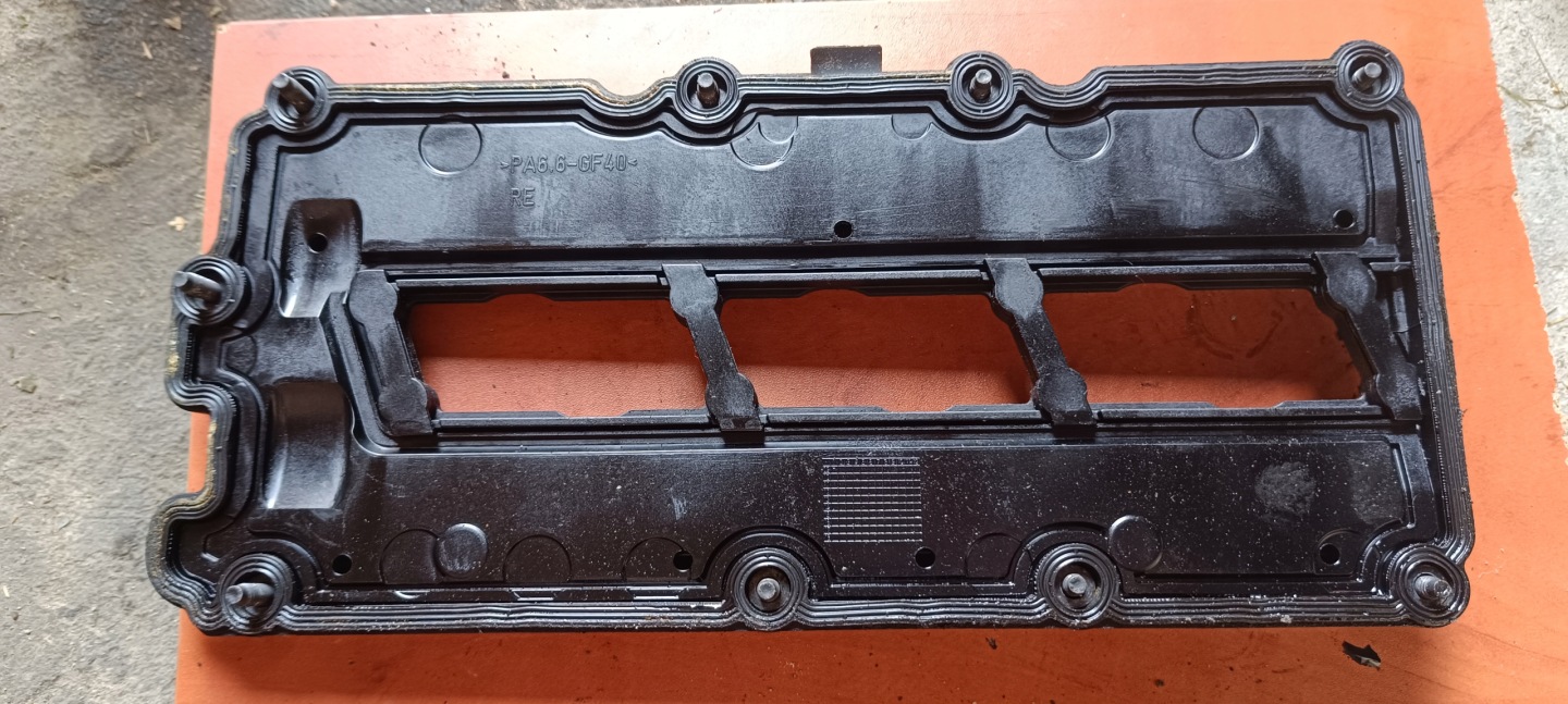 Abdeckung der Ventile AUDI Q7 4L 3.0 TDI 059103470R