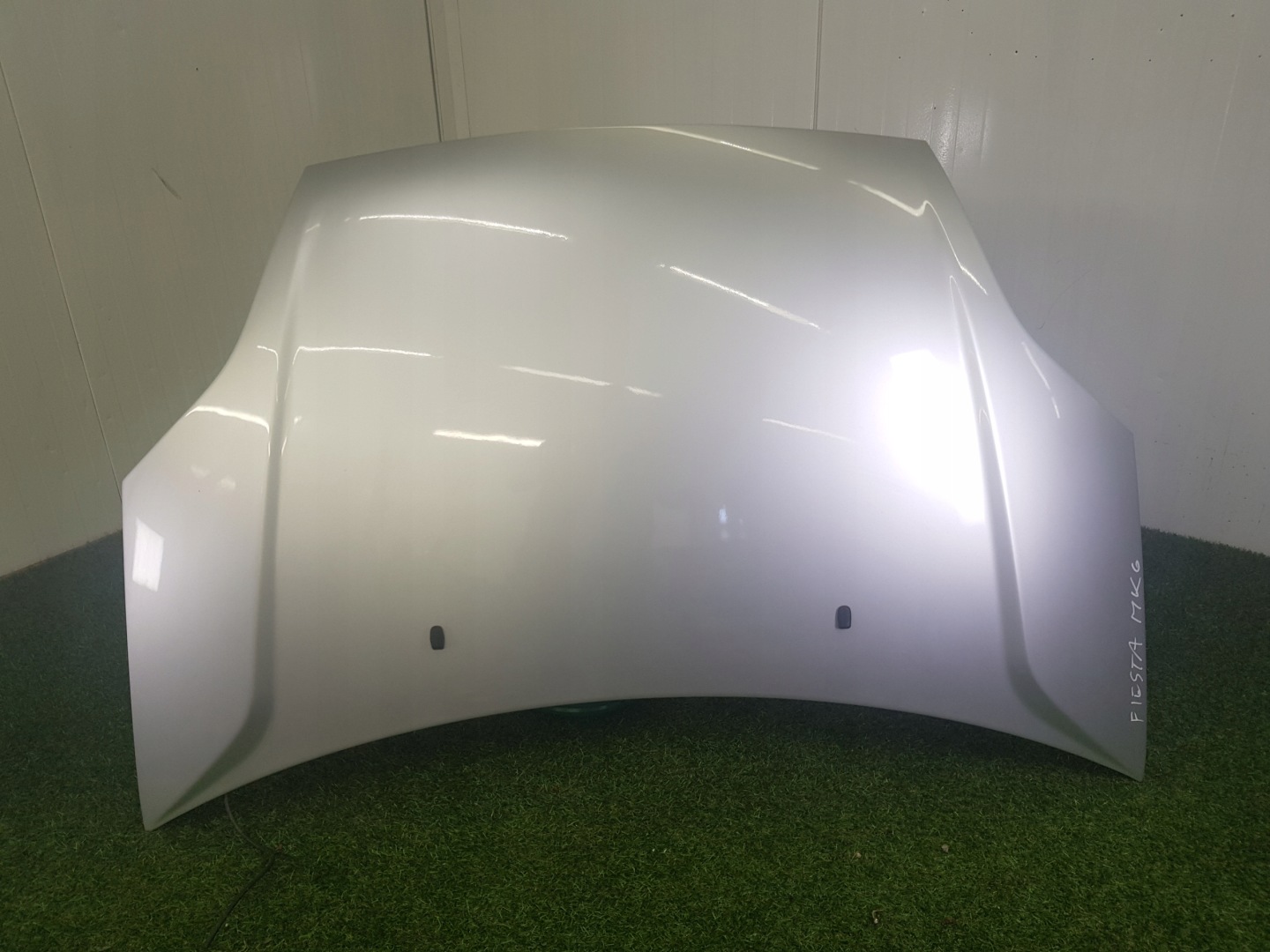 Capot LIFT FORD FIESTA MK 6
