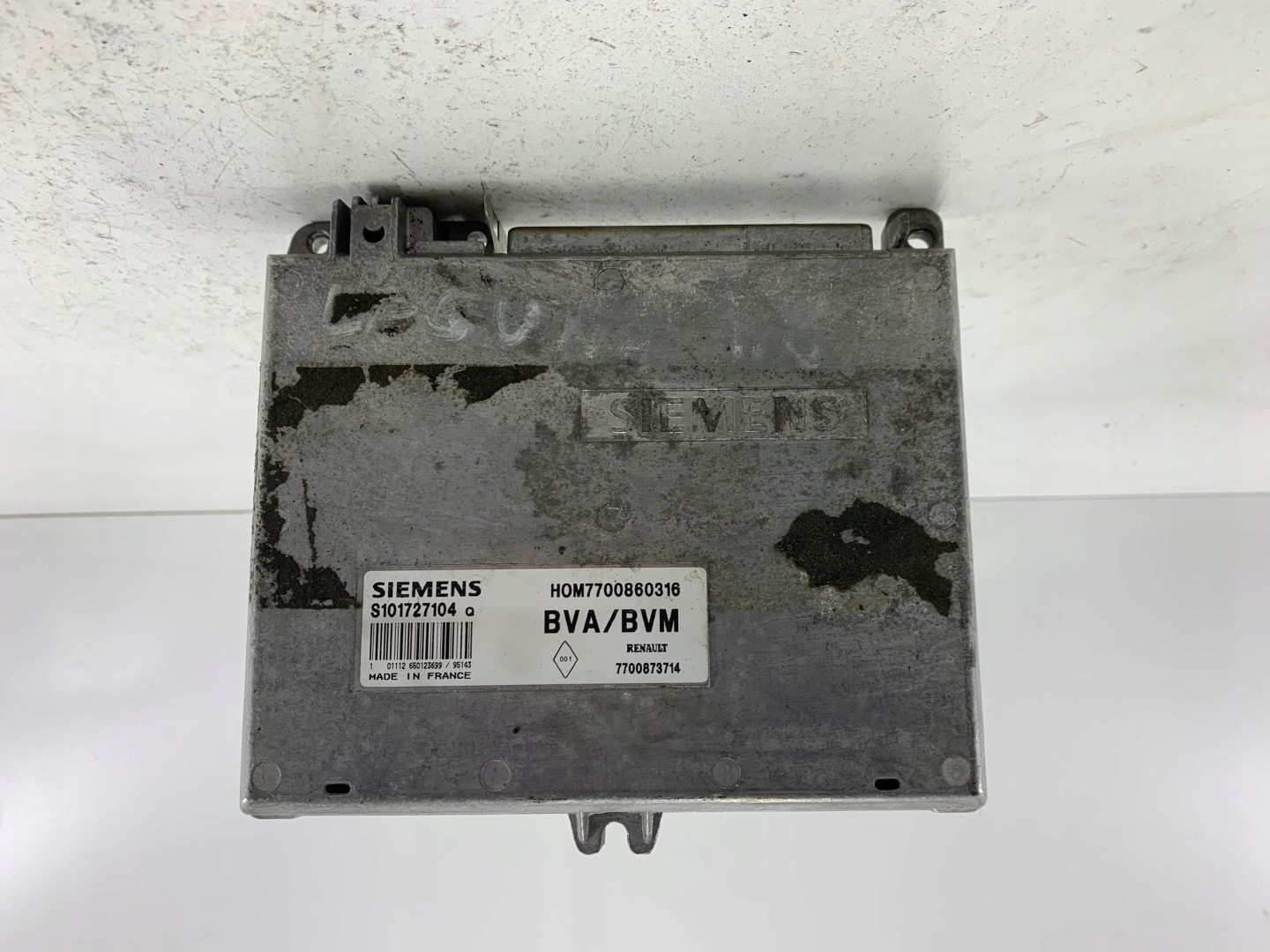 RENAULT LAGUNA e 2.0 Centralina Motore 7700860316