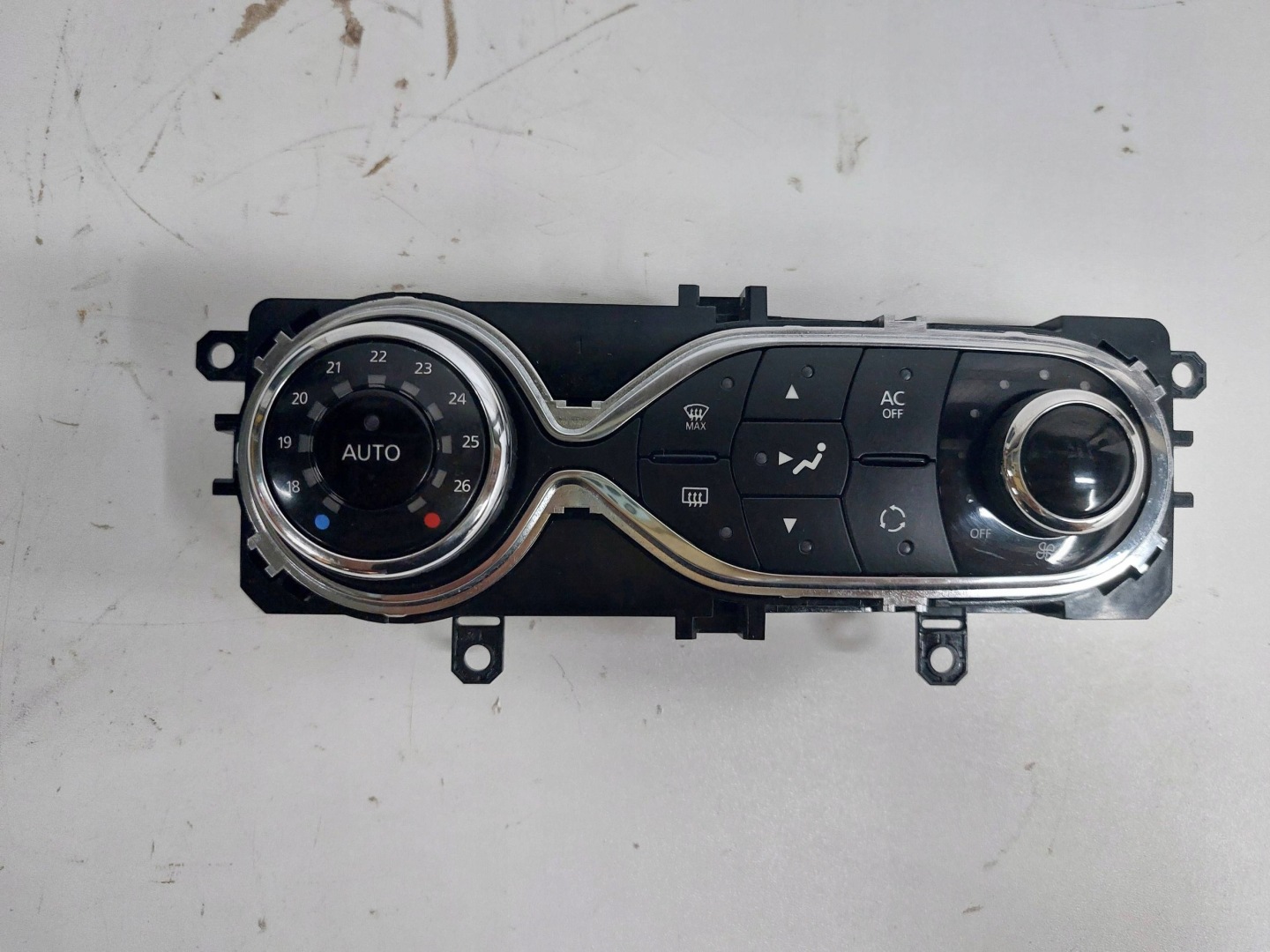 RENAULT CLIO IV CAPTUR PANEL klími klimatizaci 275108796R