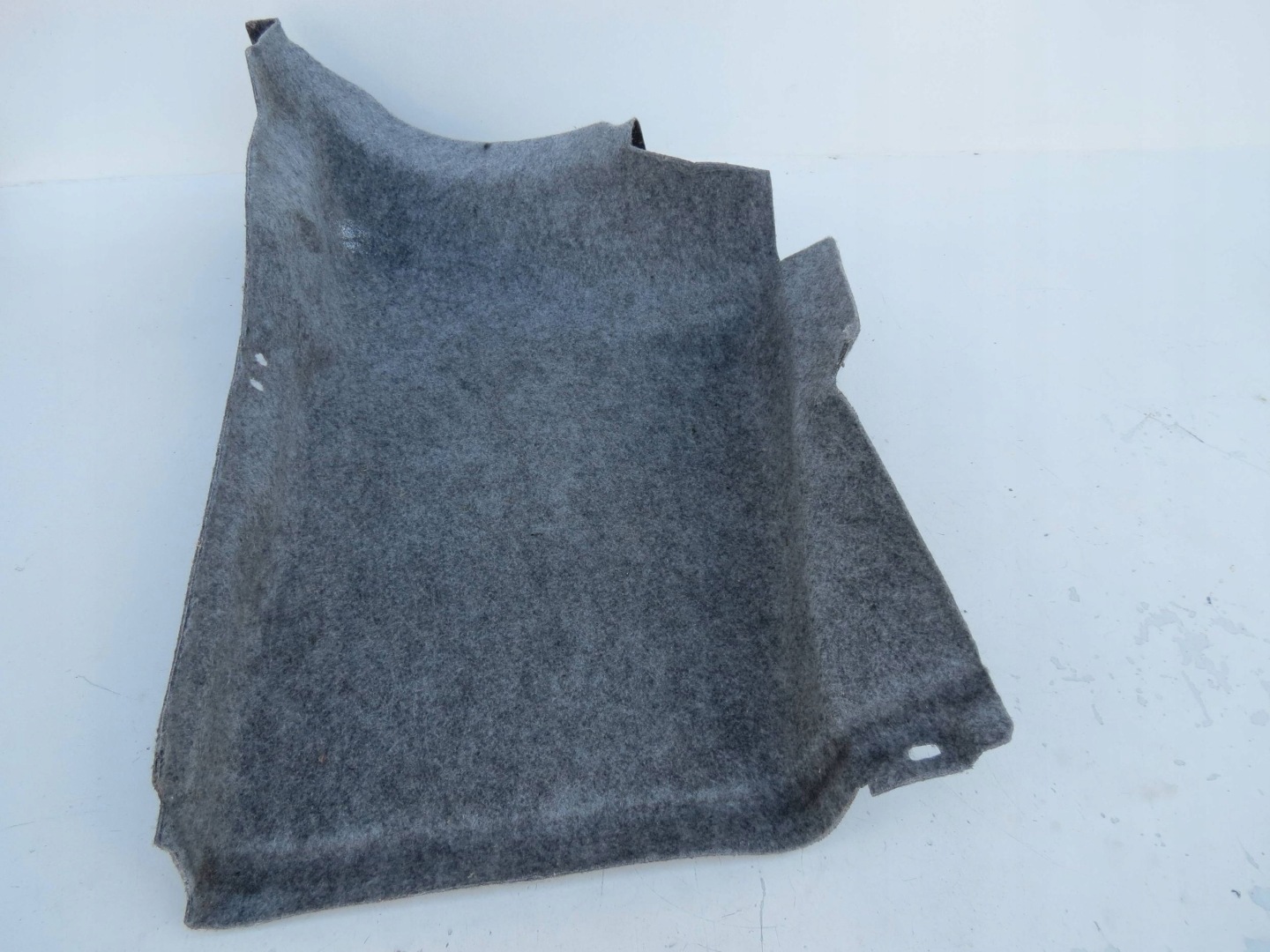 upholstery boot VOLVO S60 and 2.4 B 140KM R5 2001r