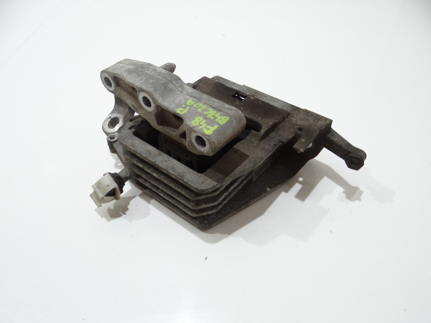 holder engine mount right BMW X1 F48 B47C20A 6875630