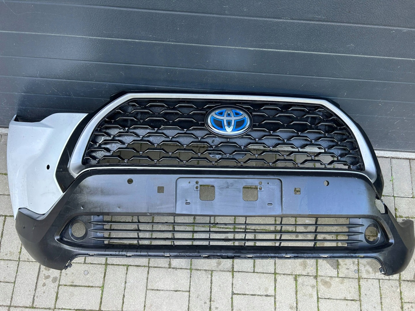 Toyota Corolla Cross bumper front front