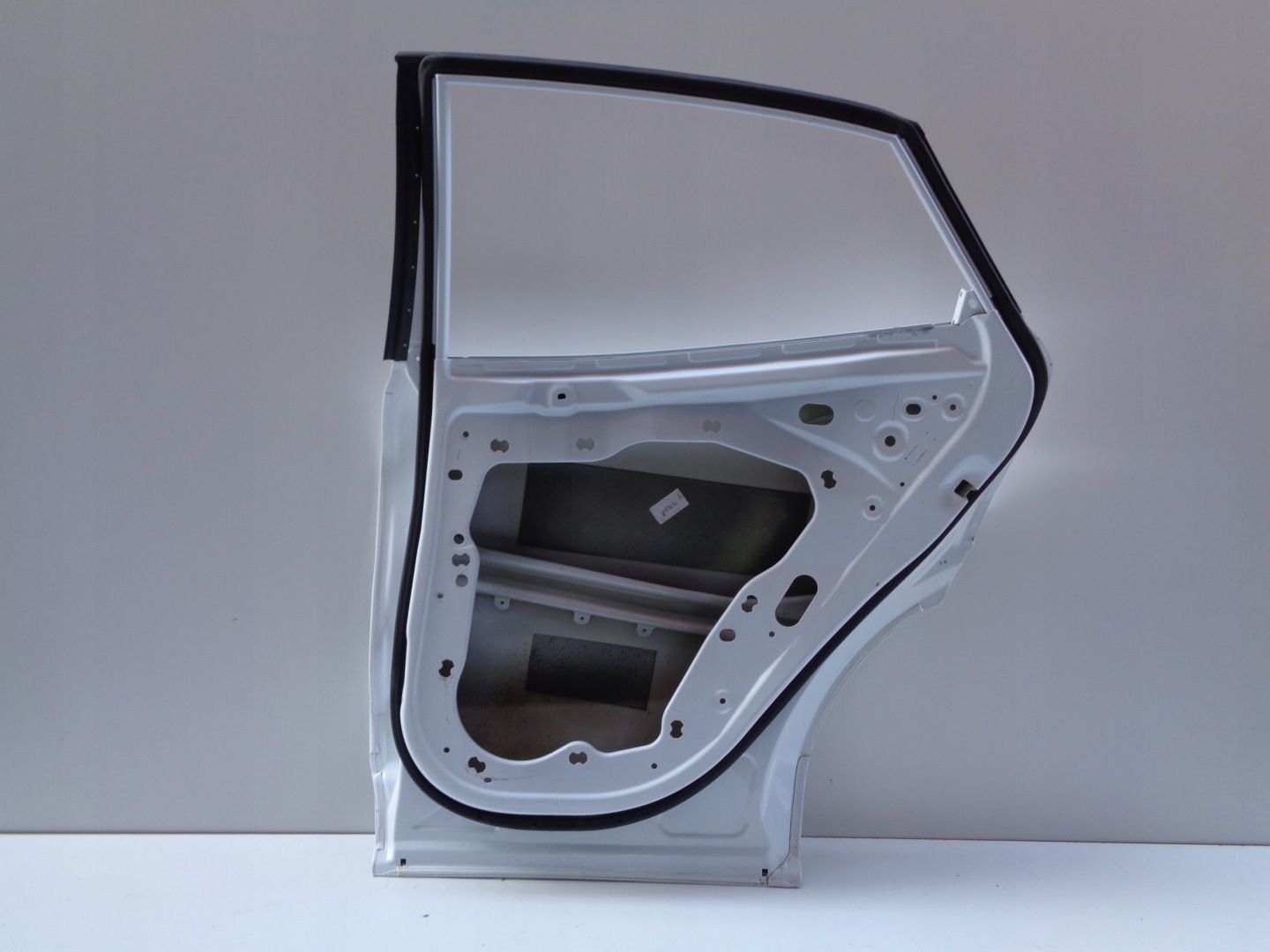 door right rear. FORD PUMA 19- NR 46240