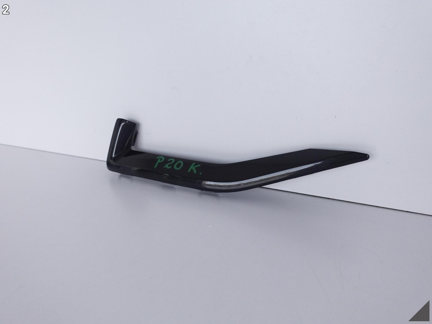 AUDI A1 82A II ADVANCED 18- moulding rear part left