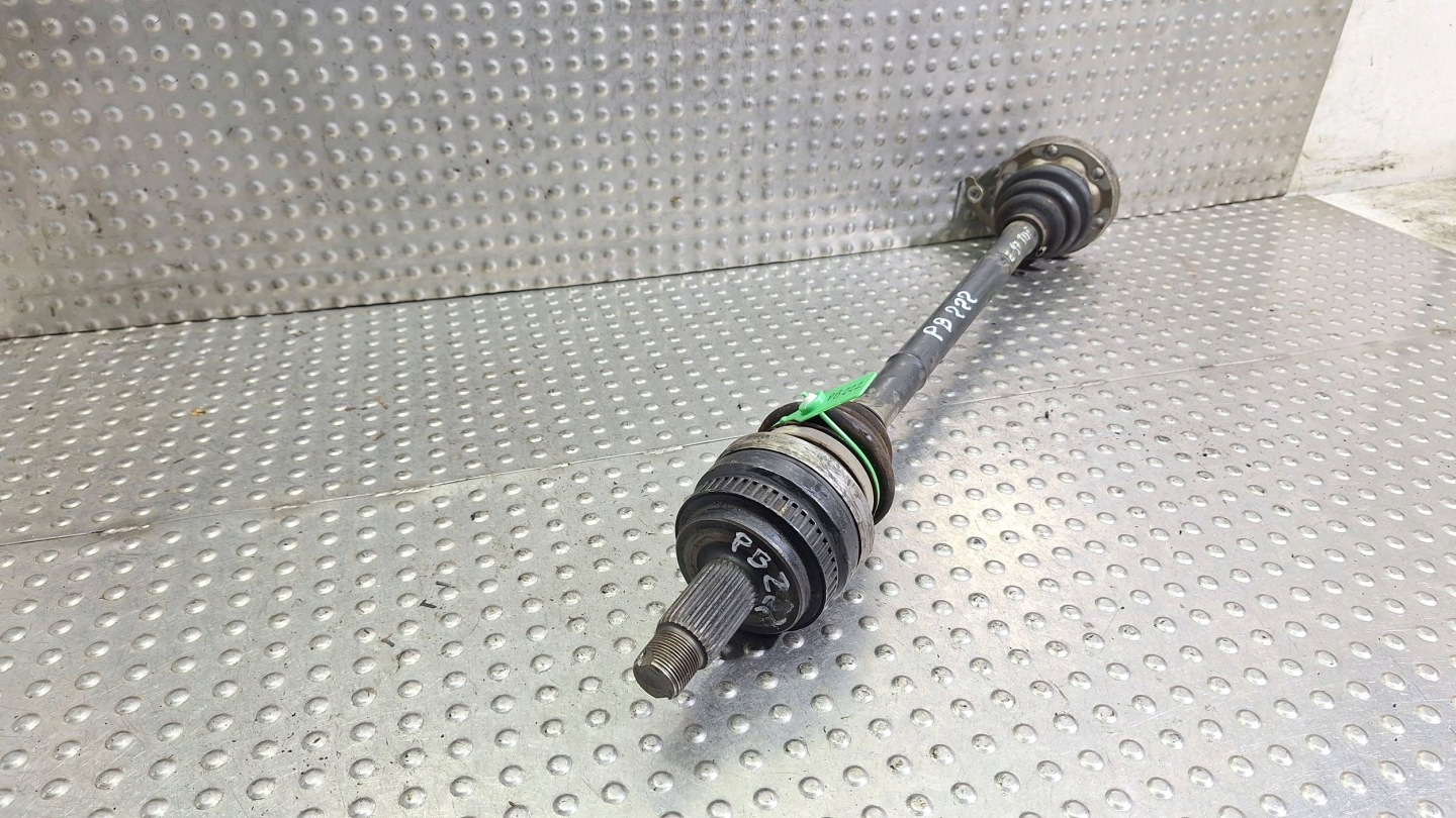 Antriebswelle rechts heck 7533446 BMW E81 E87 E90 E91 E92 2.0D N47