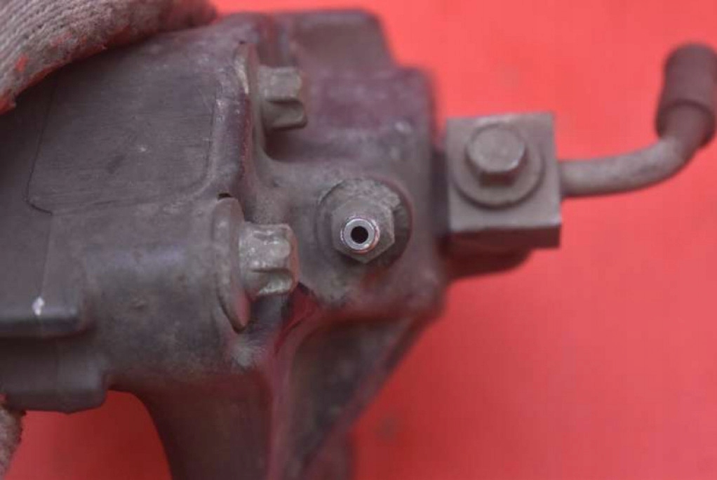 caliper brake right front TESLA MODEL S 306 KM 12-20