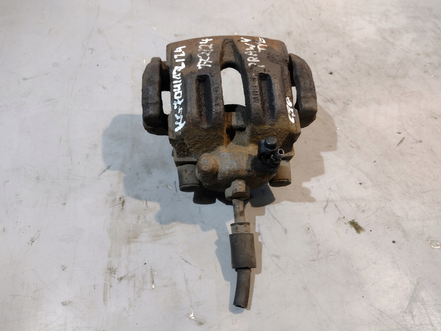 caliper brake right rear part BMW E90 2,0D (M47)