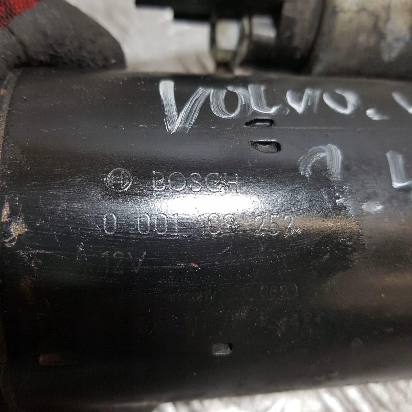 starter VOLVO V70 II 0001109252 2.4 D