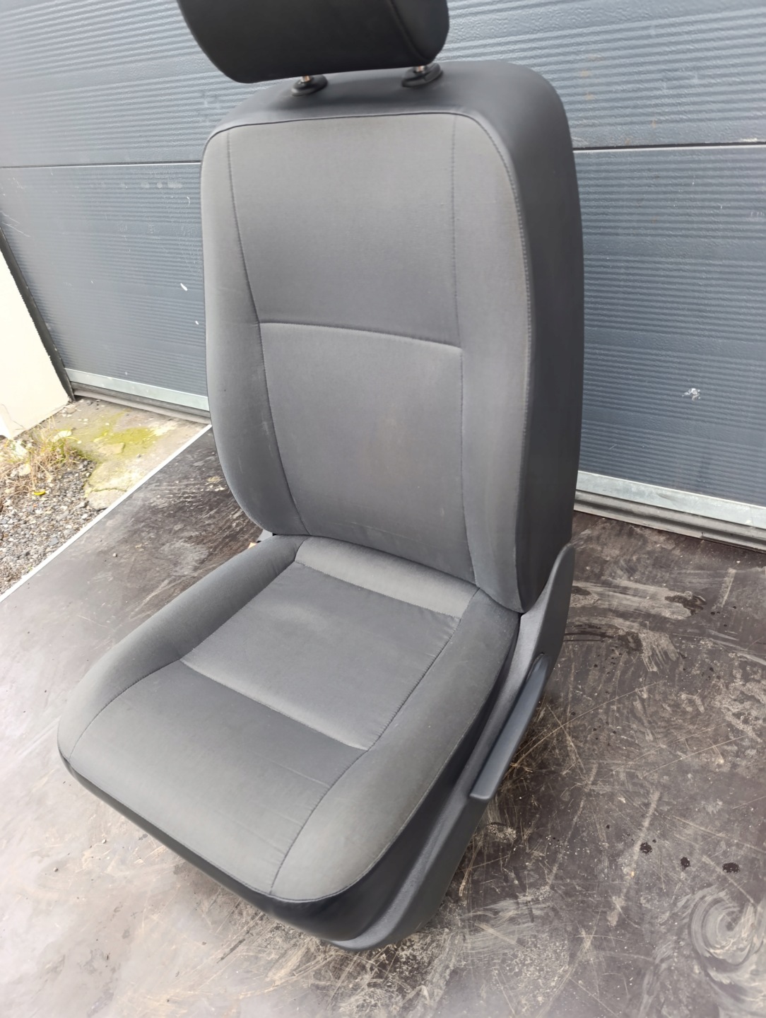 VW T6 seat front driver´s/ KIEROWCA