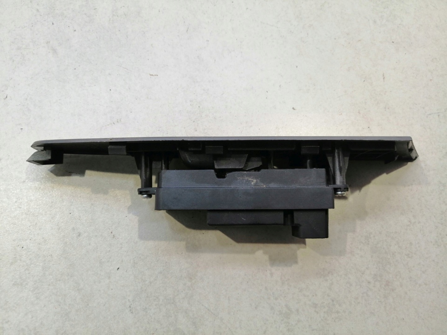 switch windows right rear part MAZDA 3 5D BS3E66380