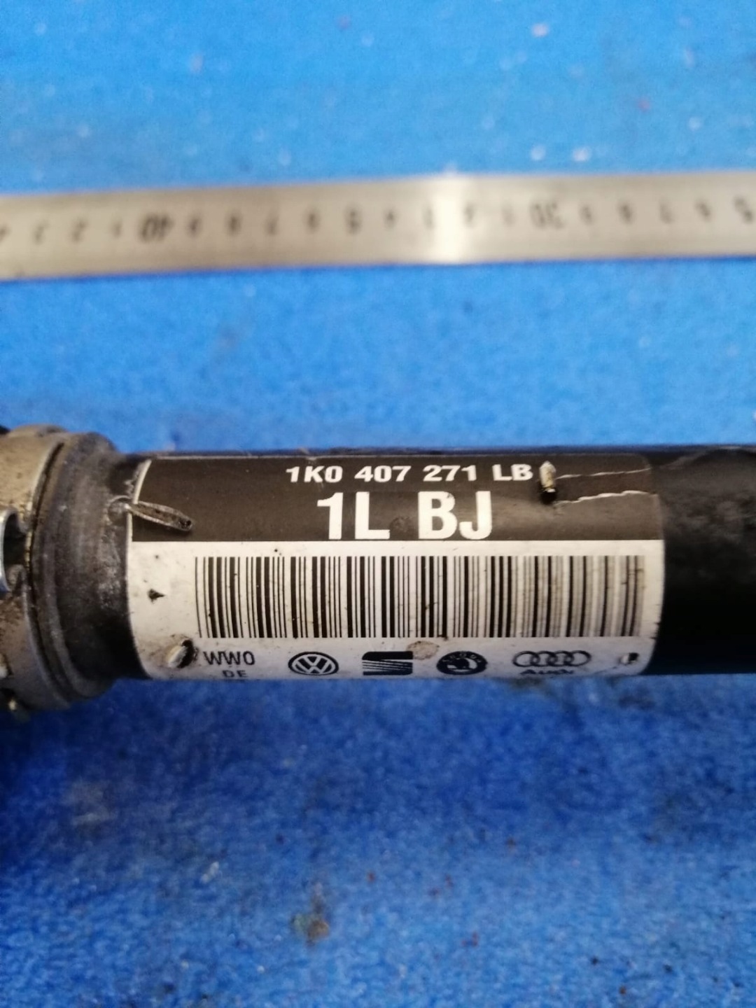 AUDI A3 2014 R left 1.6 TDI semi-axis 1K0407271LB