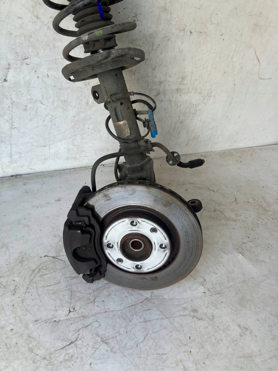 McPherson left CITROEN C3 III 1.2 VTI P54 #14