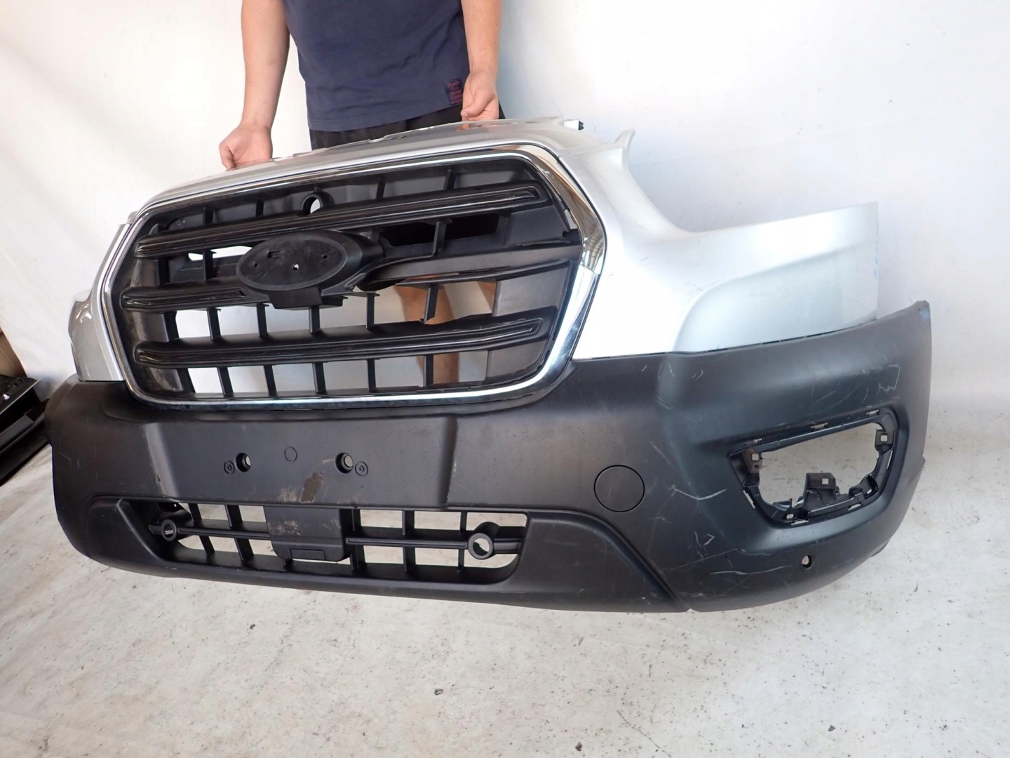 FORD TRANSIT VI 6 LIFT 18-> bumper front front PDC