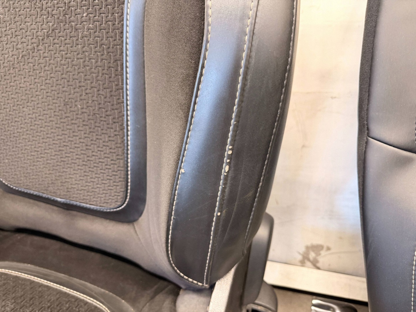 Renault Megane IV KOMBI ülés ülések vezető utas hátsó ülés oldalsó KPL
