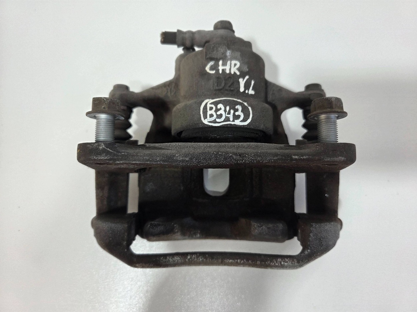 Toyota C-HR and caliper brake front left (B343)