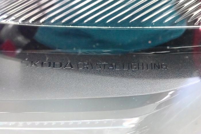 SKODA SCALA 19-23 CRYSTAL LIGHTING reflektor left light left