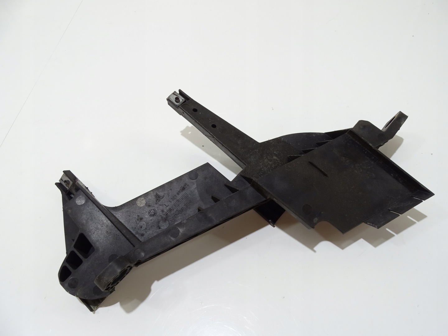 support holder lights left front BMW X3 E83 LCI OE 1301073024