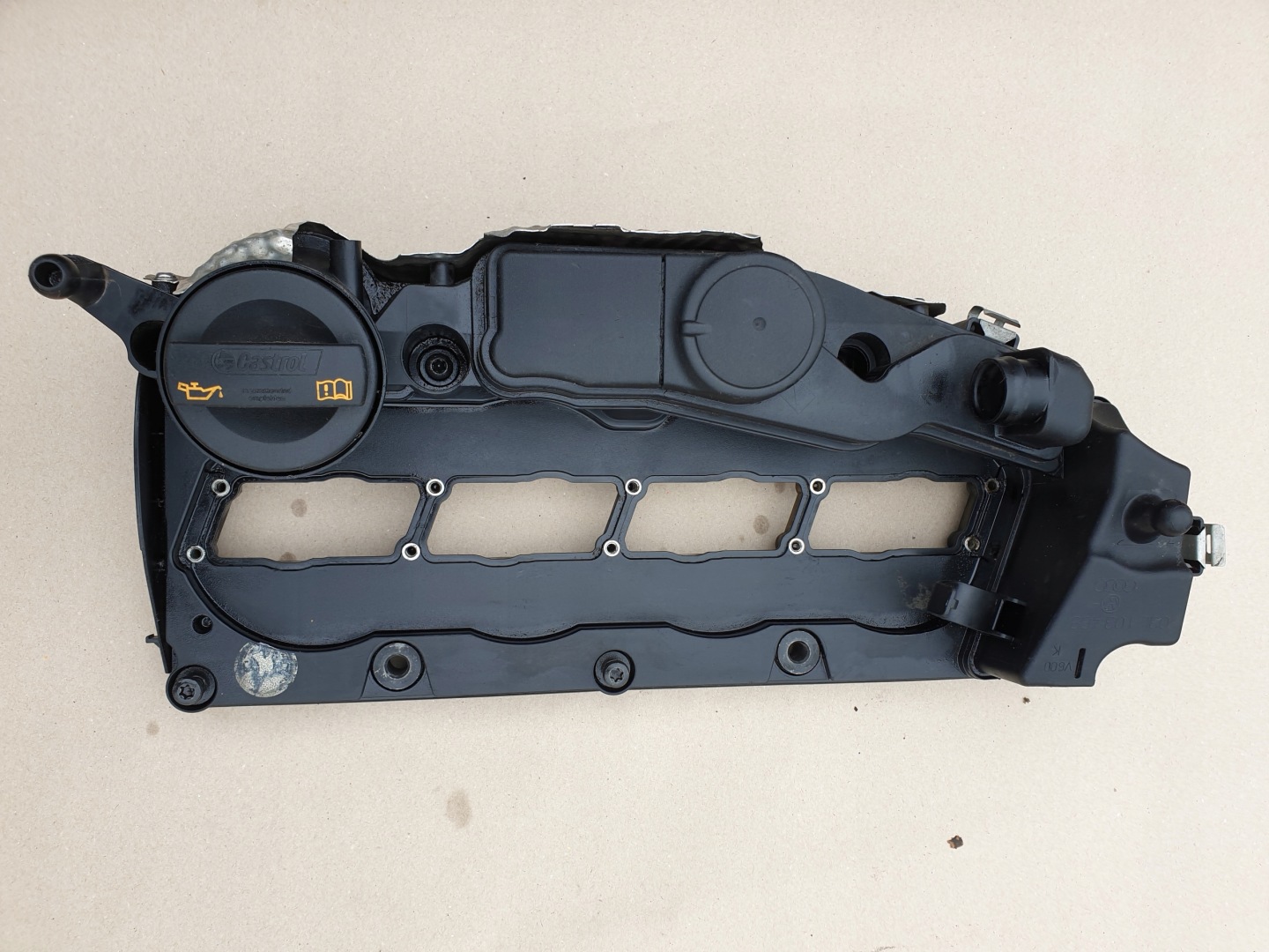 Abdeckung der Ventile DES MOTORS ODMA DECKEL AUDI VW 1.6 2.0 TDI OE