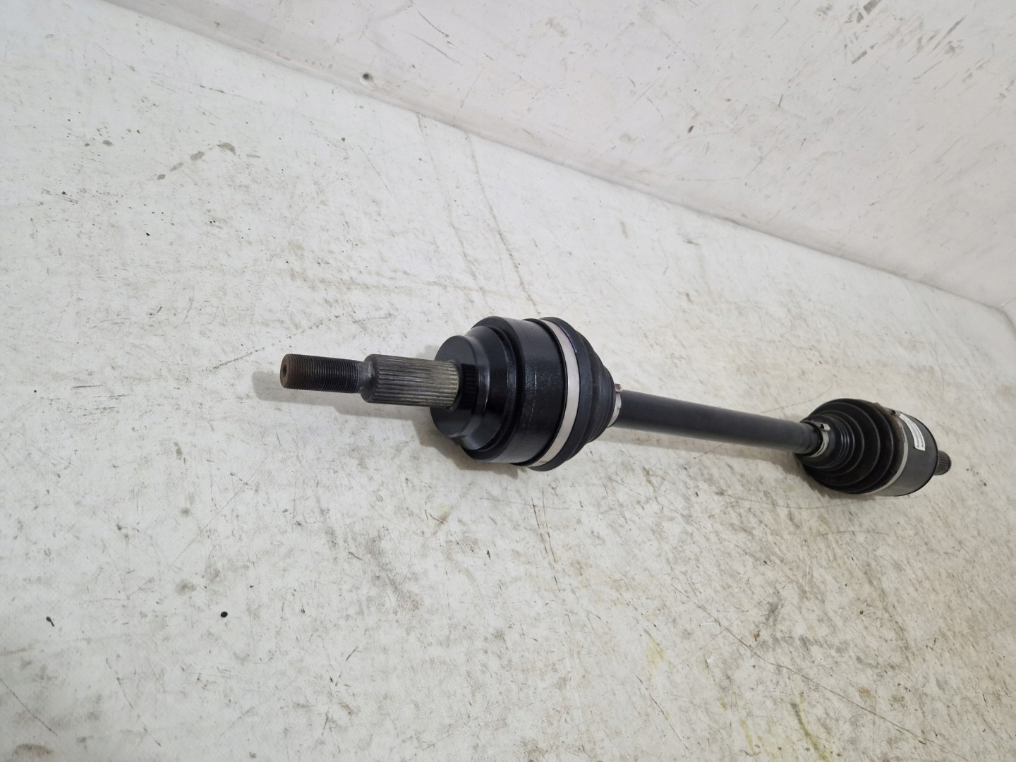 Dodge Durango Jeep Grand Cherokee WK2 semi-axis rear part 3.6 5.7 3.0 CRDI left/right