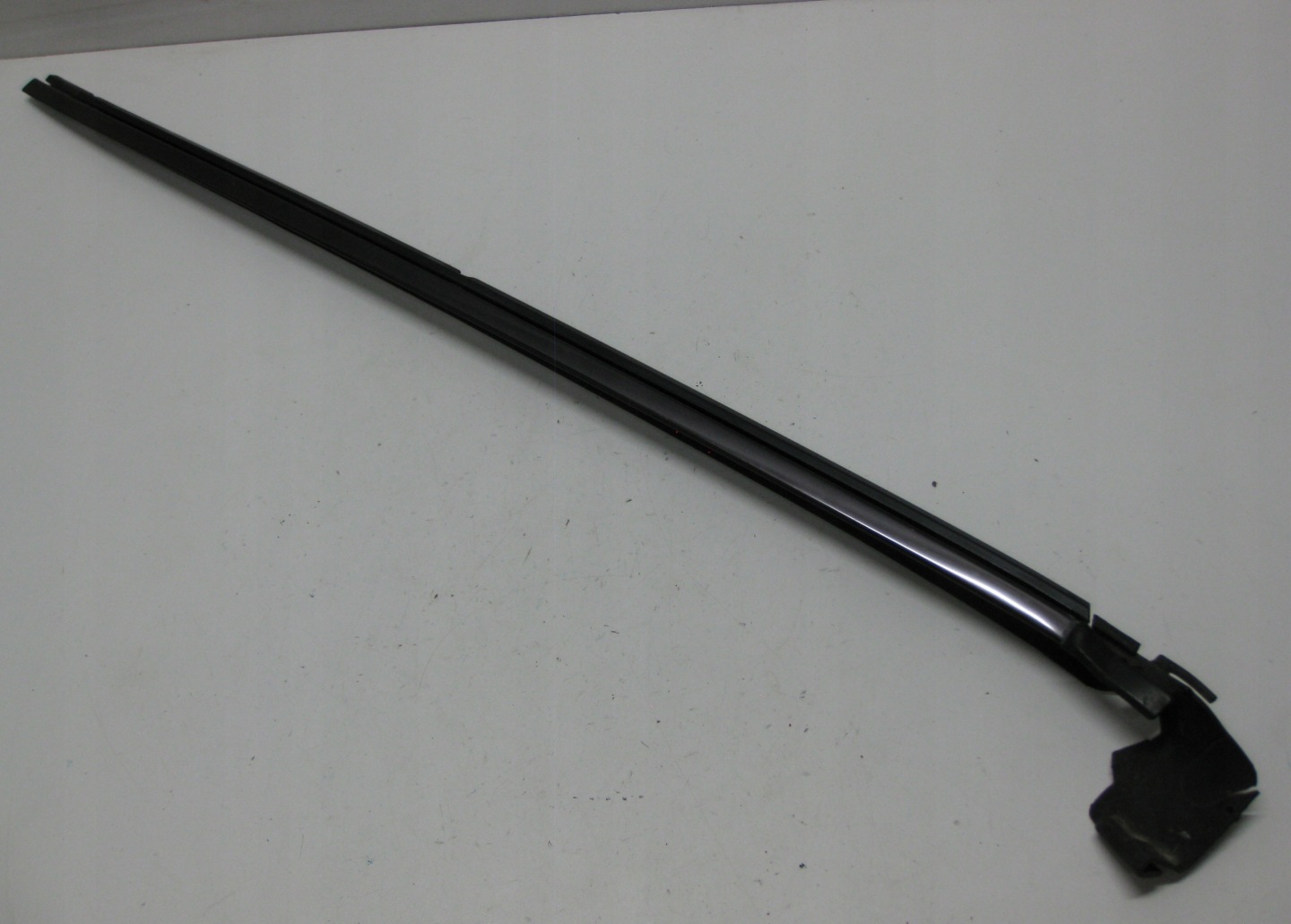 MERCEDES W220 moulding windows CZOLOWEJ left front A2206982598