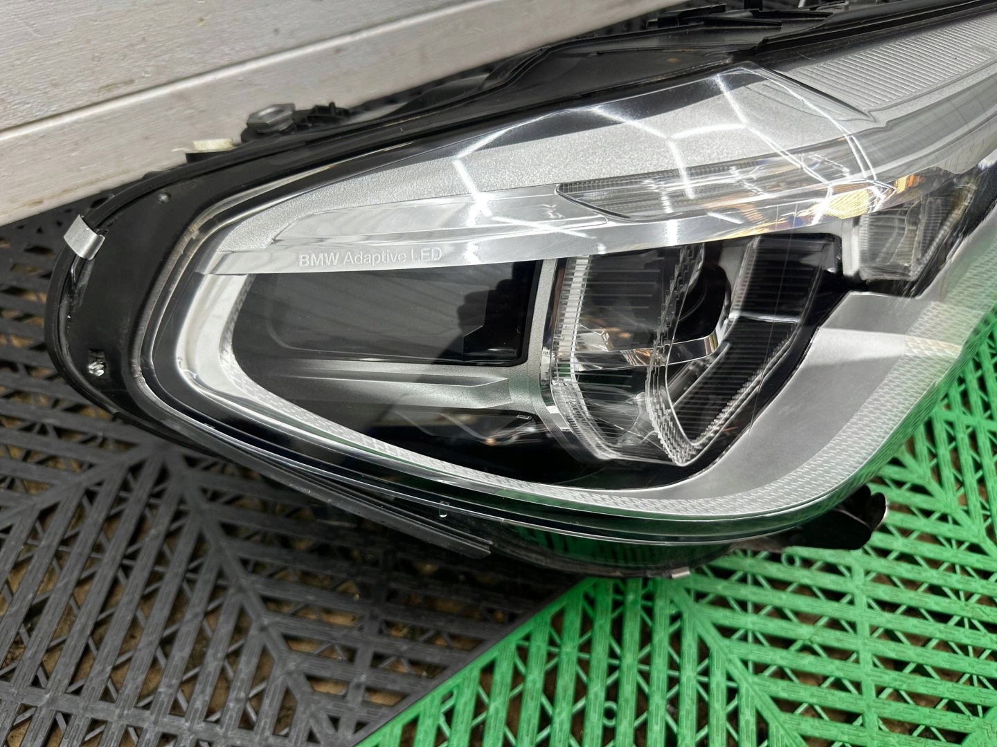 light front side right BMW X3 G01 ADAPTIV LED 8739654