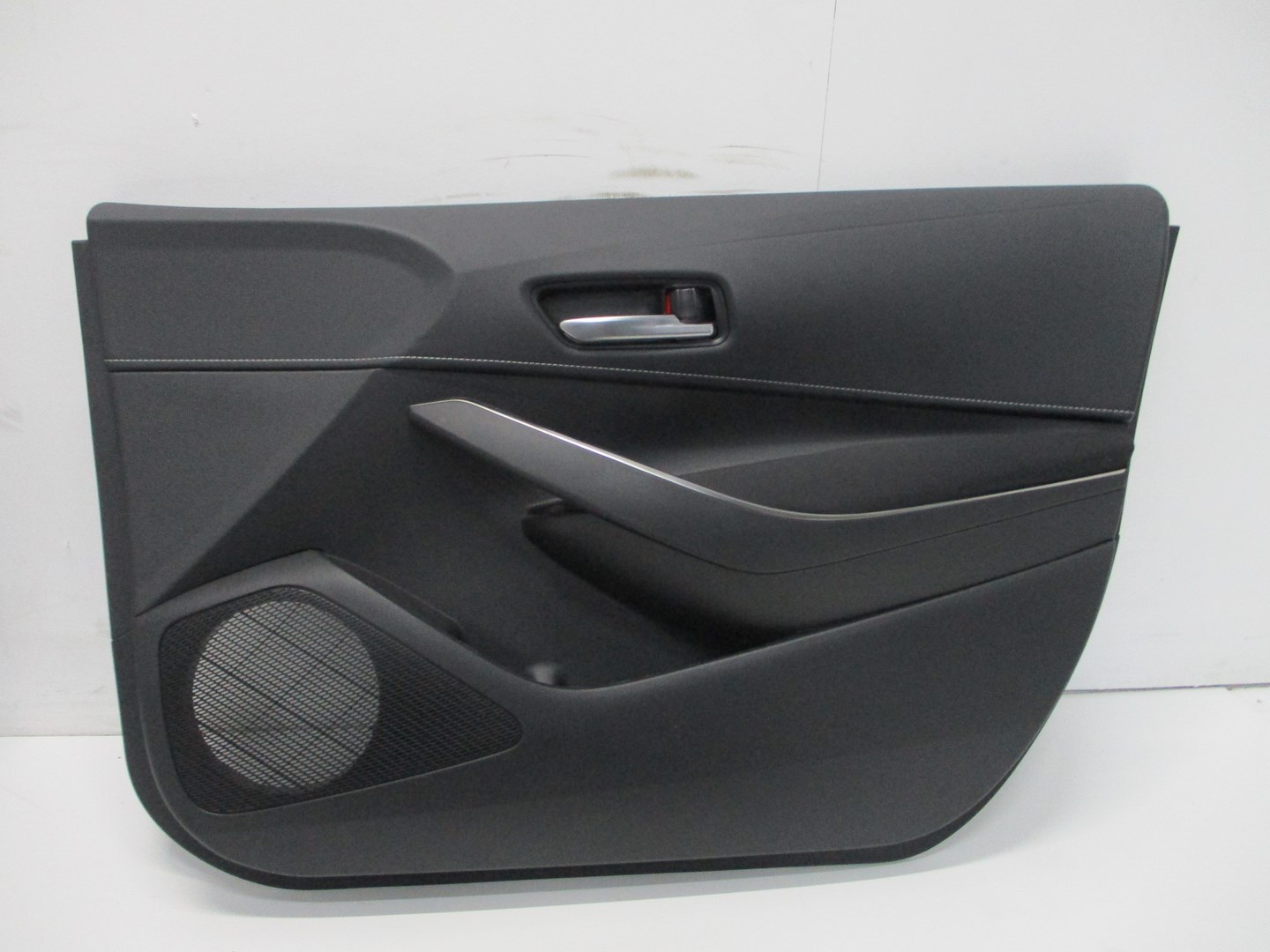 upholstery door Toyota Corolla 19r front